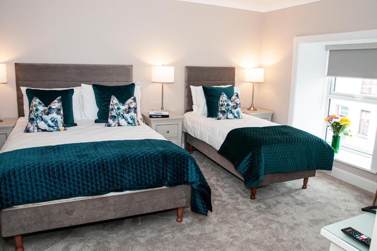 The Dolphin Hotel Crossmolina Extérieur photo